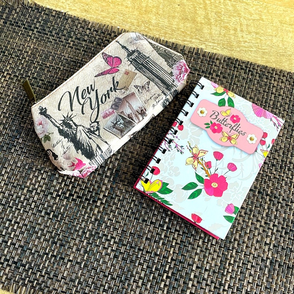Butterflies New York Pouch and Notebook